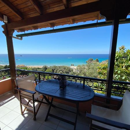 Papadatos Apts With Amazing View - 5Mins From The Beach Kontogialos 외부 사진