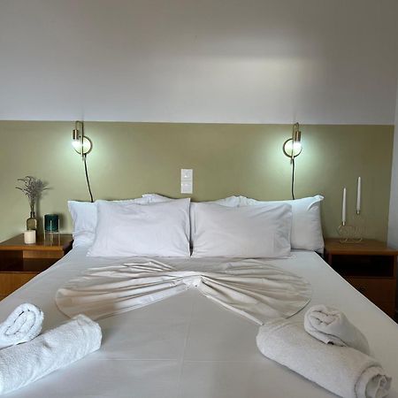 Papadatos Apts With Amazing View - 5Mins From The Beach Kontogialos 외부 사진