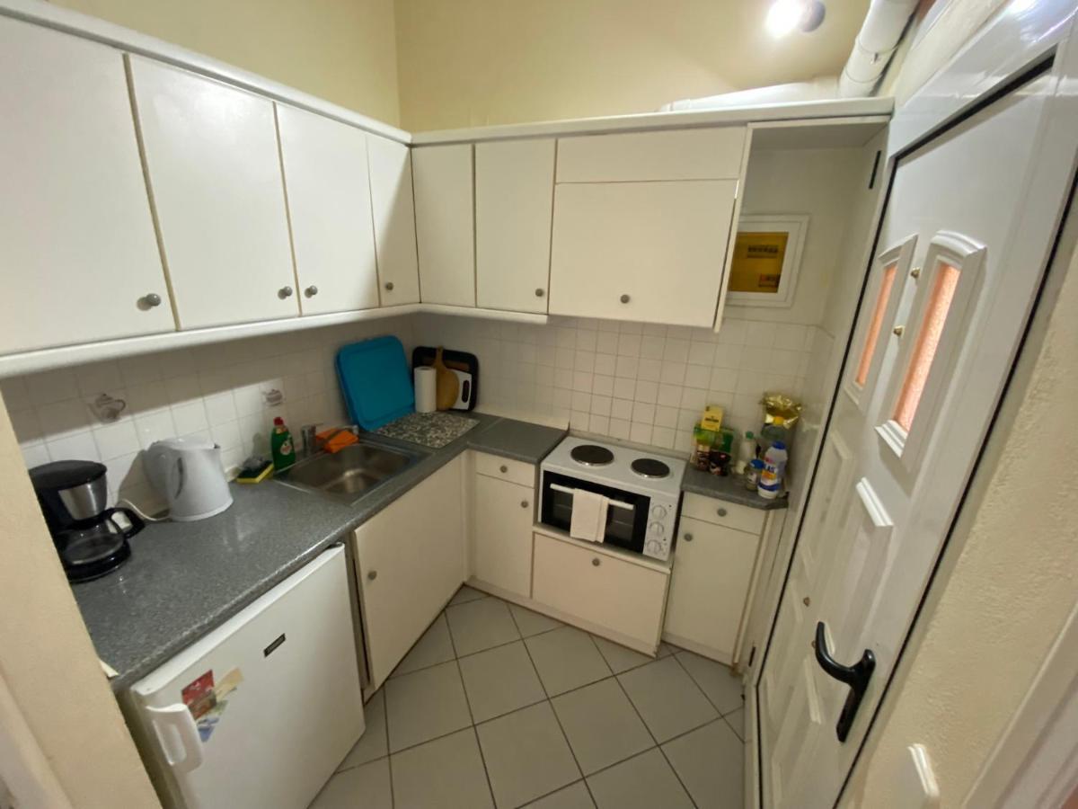 Papadatos Apts With Amazing View - 5Mins From The Beach Kontogialos 외부 사진