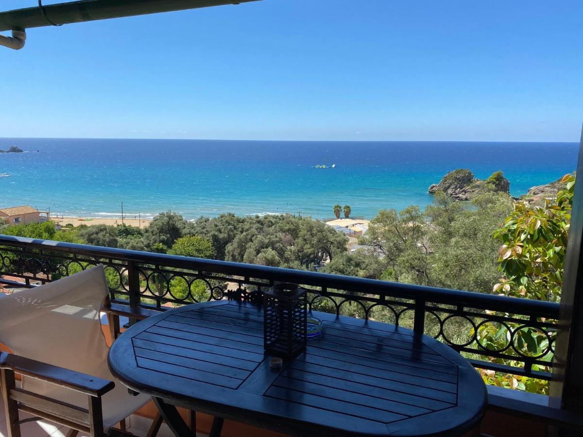 Papadatos Apts With Amazing View - 5Mins From The Beach Kontogialos 외부 사진