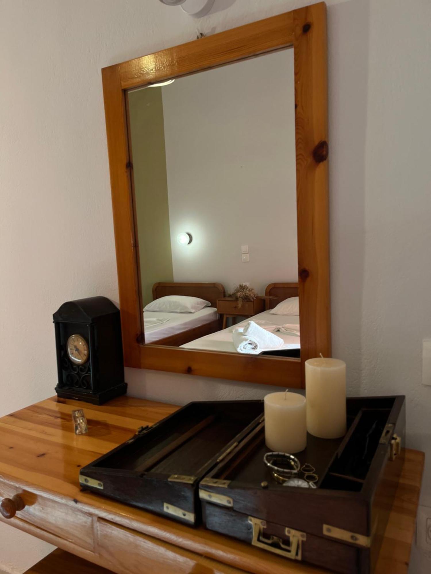 Papadatos Apts With Amazing View - 5Mins From The Beach Kontogialos 외부 사진