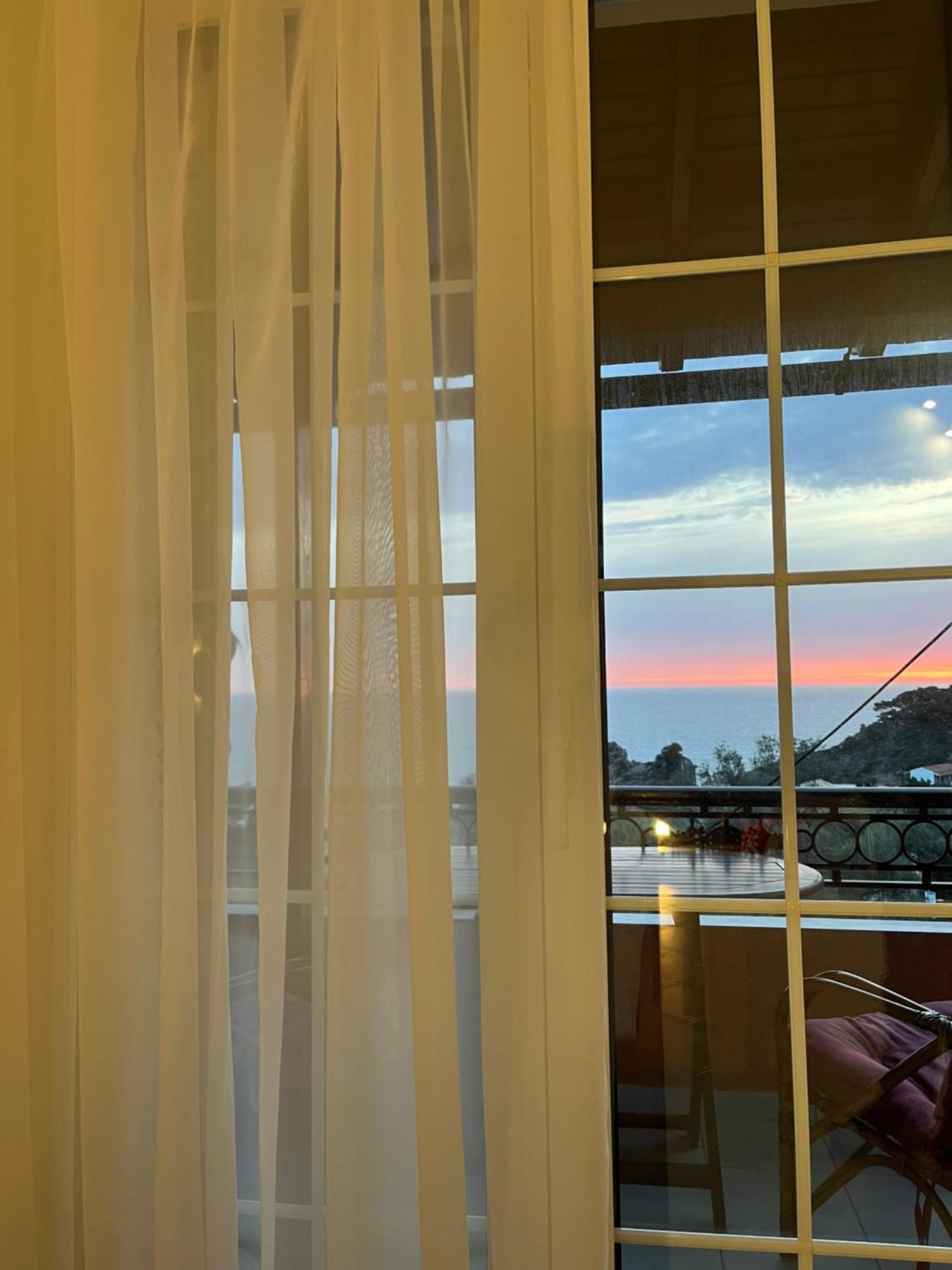 Papadatos Apts With Amazing View - 5Mins From The Beach Kontogialos 외부 사진